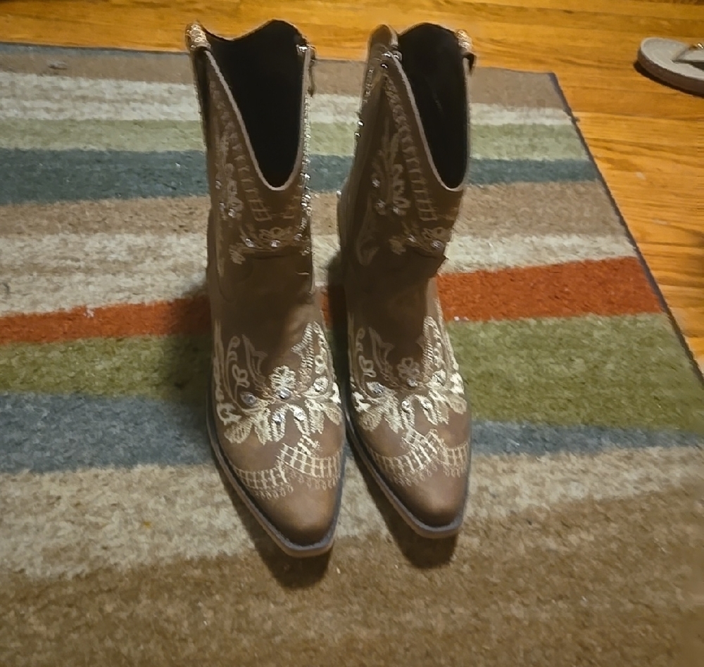 Brown Heeled Boots with Western Silhouette